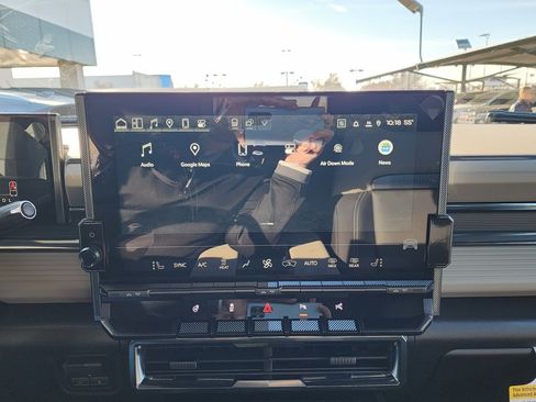 New 2026 GMC Hummer EV SUV image 33