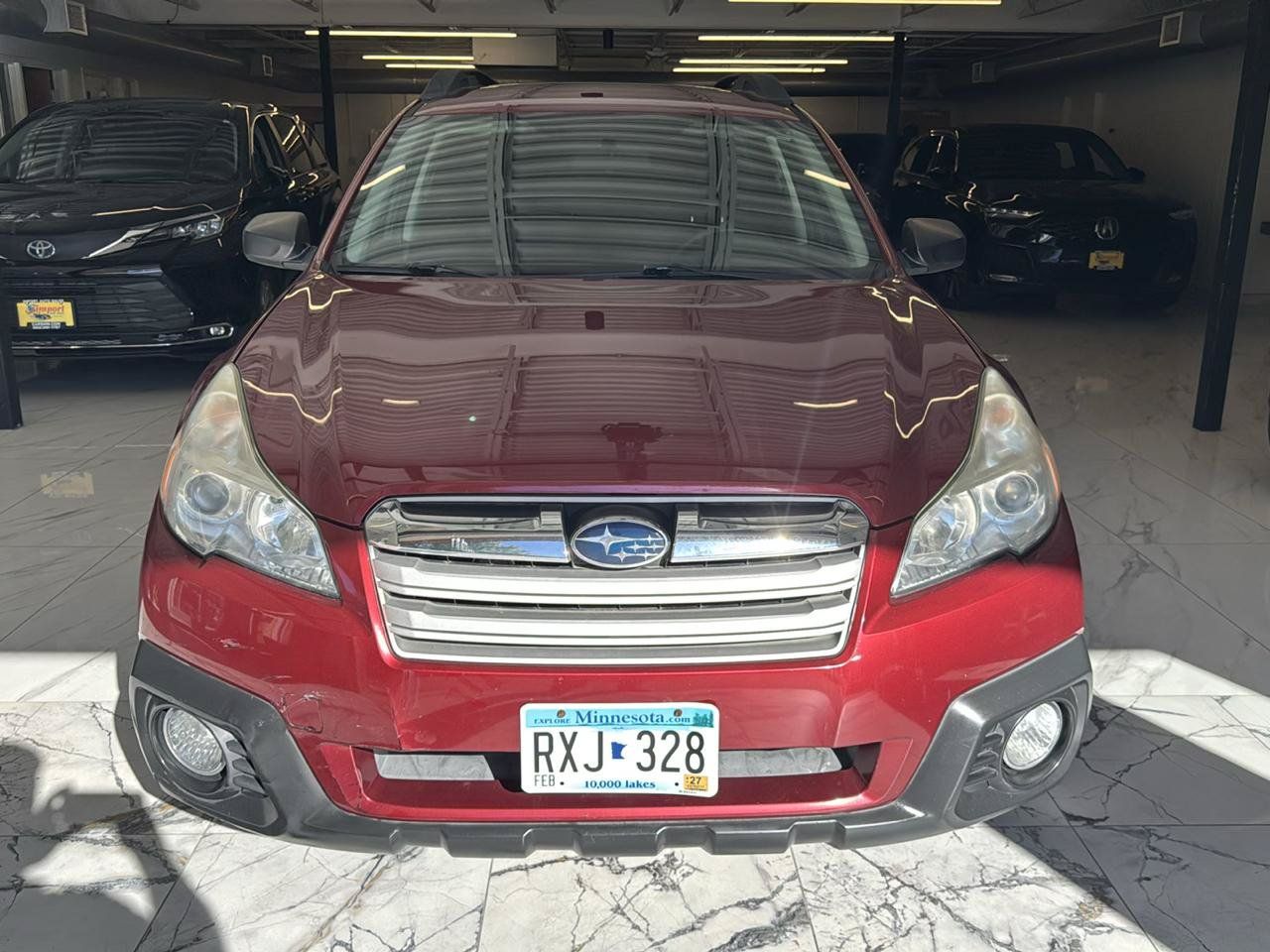 Used 2014 Subaru Outback 2.5i w/ Alloy Wheel Package AWD/4WD image 2