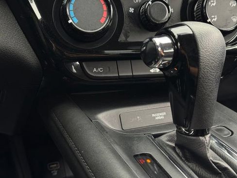 Used 2020 Honda HR-V LX image 16