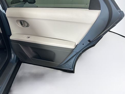 Used 2024 Hyundai Ioniq 5 SEL RWD image 30