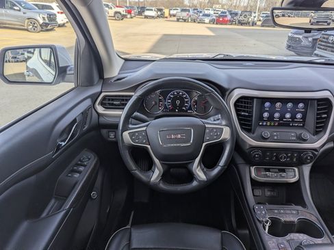 Used 2020 GMC Acadia Denali w/ Denali Ultimate Package image 3