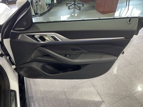 Used 2023 BMW i4 eDrive40 w/ M Sport Package RWD image 38