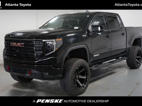 Used 2022 GMC Sierra 1500 Elevation w/ Elevation Premium Package AWD/4WD image 1