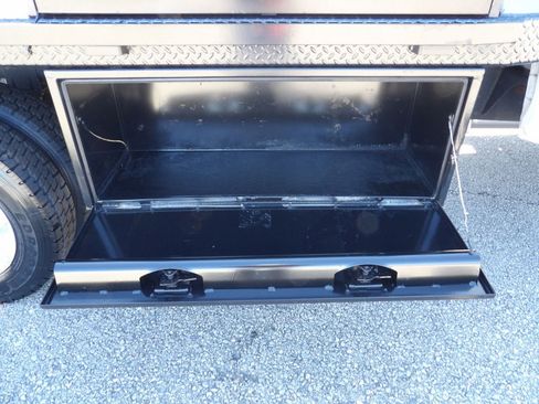 Used 2021 RAM 4500 Tradesman w/ Chrome Appearance Group image 57