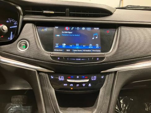 Used 2017 Cadillac XT5 Luxury FWD image 35