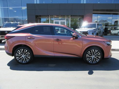 Used 2023 Lexus RX 350 Premium Plus w/ Cold Area Package AWD/4WD image 11