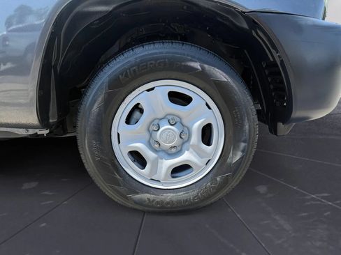 Used 2011 Toyota Tacoma 2WD Access Cab w/ Convenience Pkg image 26