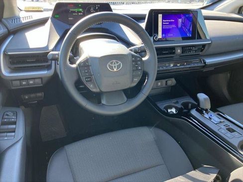 Certified 2025 Toyota Prius LE image 14