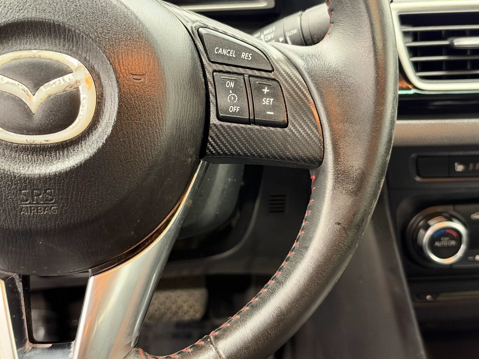 Used 2014 MAZDA MAZDA3 i Grand Touring FWD image 27