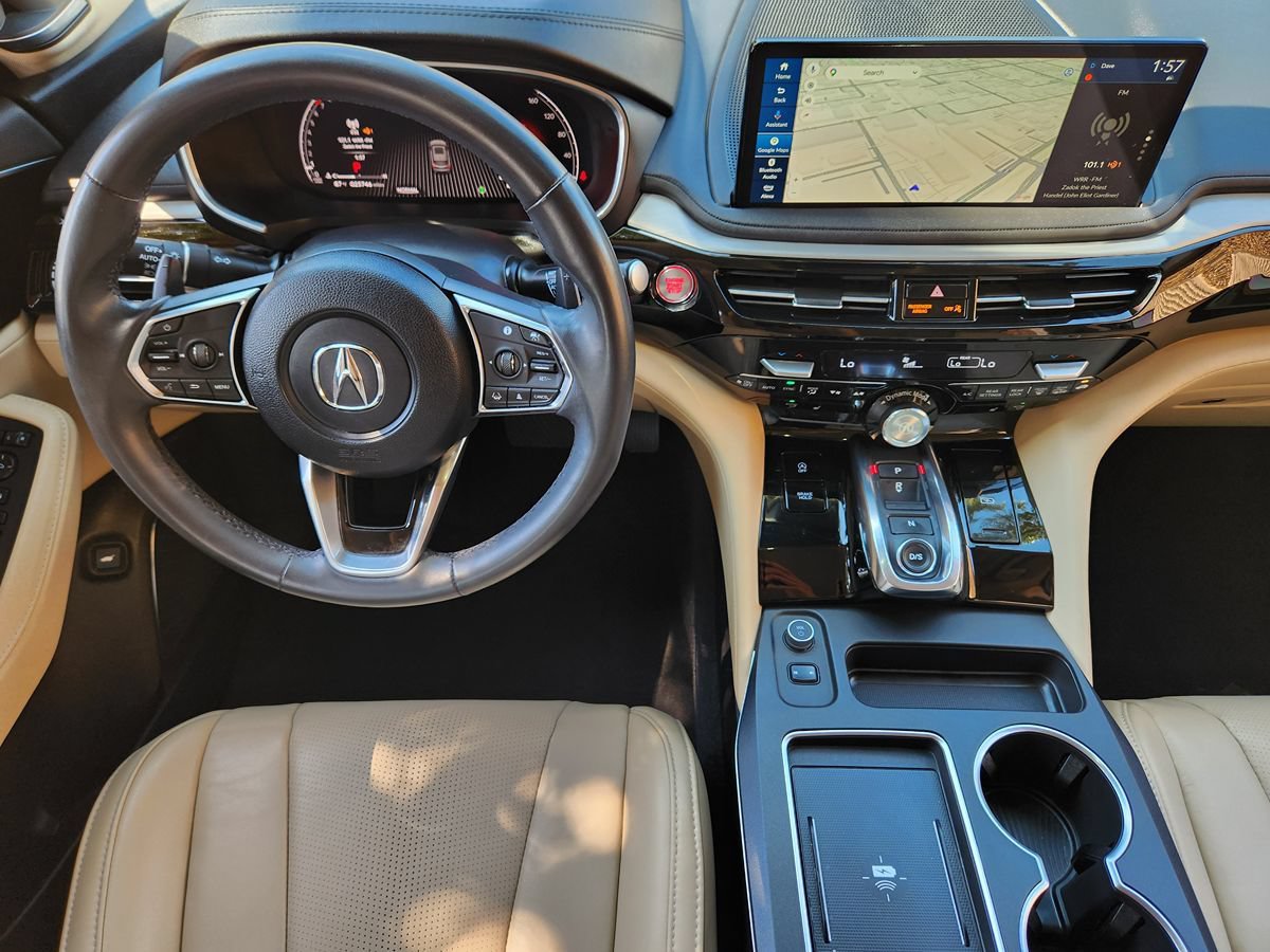 Used 2025 Acura MDX w/ Technology Package FWD image 37