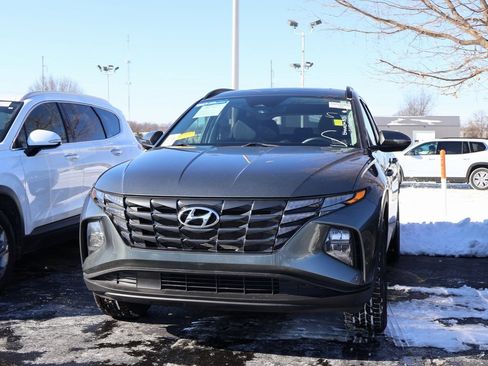 Certified 2022 Hyundai Tucson SEL w/ Convenience Package image 12