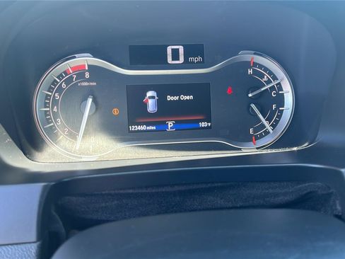 Used 2016 Honda Pilot Elite image 12