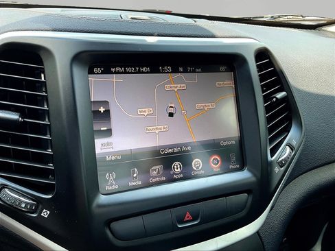 Used 2014 Jeep Cherokee Limited w/ Luxury Group AWD/4WD image 14