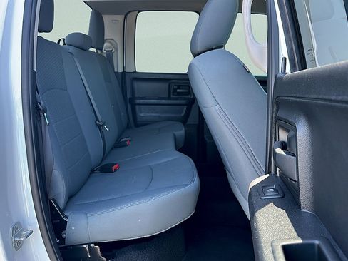 Used 2019 RAM 1500 Express AWD/4WD image 25
