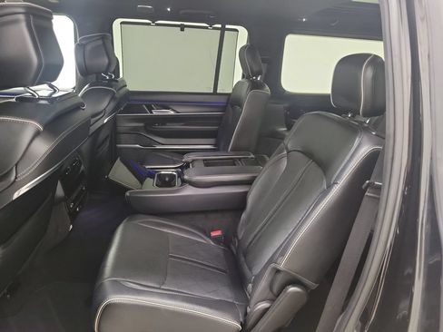Used 2024 Jeep Grand Wagoneer Series II Obsidian w/ Quick Order Packagew 28T AWD/4WD image 14