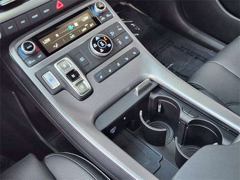 Used 2025 Hyundai Palisade Calligraphy image 16