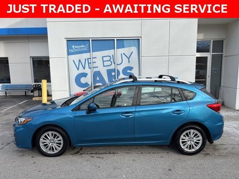 Used 2017 Subaru Impreza 2.0i Premium image 5