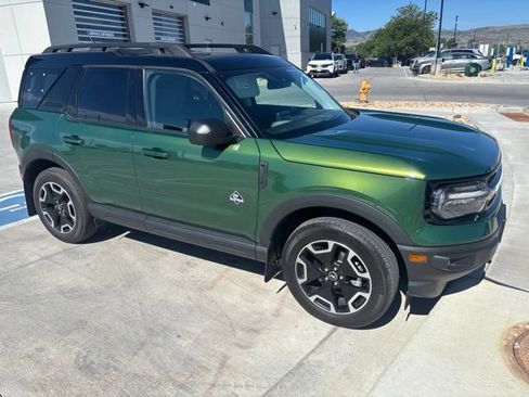 Used 2023 Ford Bronco Sport Outer Banks w/ Tech Package AWD/4WD image 5