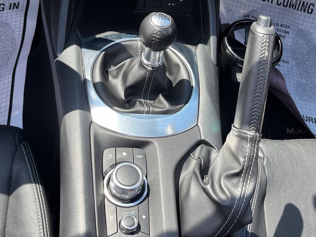 Used 2022 MAZDA MX-5 Miata RF Grand Touring RWD image 20