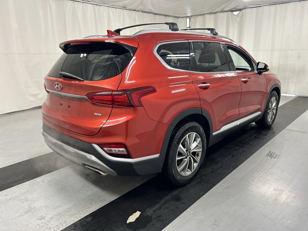Used 2020 Hyundai Santa Fe SEL w/ Convenience + Premium Package AWD/4WD image 2