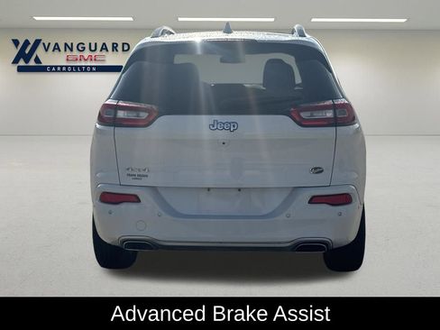 Used 2016 Jeep Cherokee Overland w/ Technology Group image 4