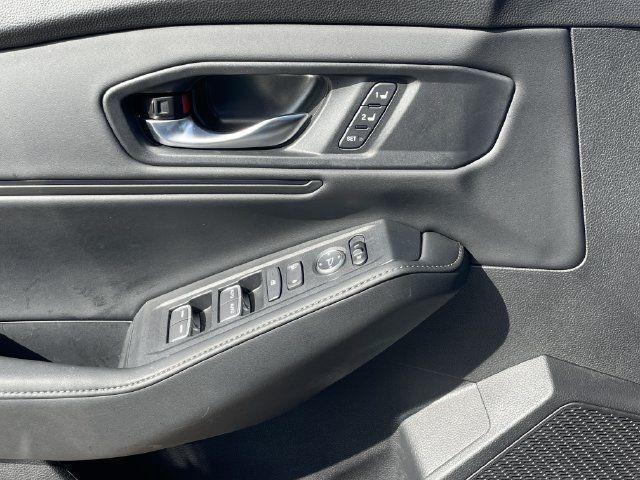 Used 2025 Honda Accord Sport image 23