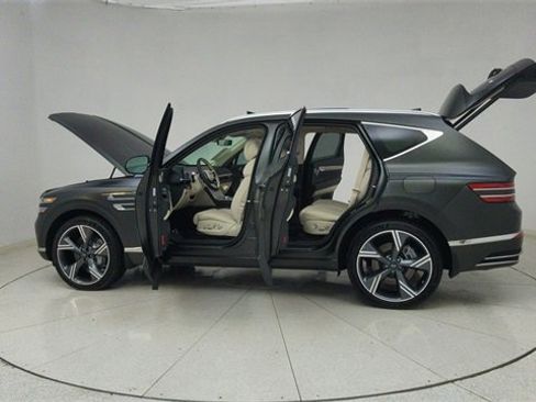 Used 2025 Genesis GV80 3.5T Prestige image 77