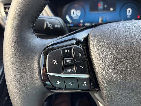 Used 2023 Ford Escape Active w/ Tech Pack #2 image 16