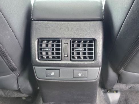 Used 2015 Subaru Outback 2.5i Limited AWD/4WD image 30
