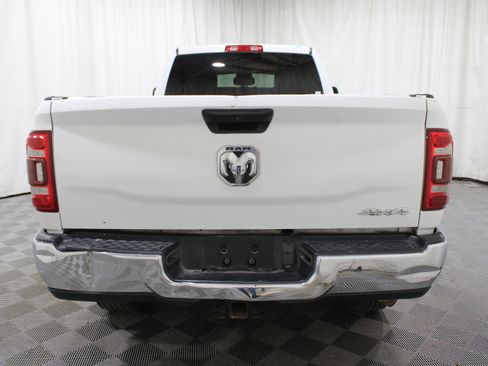 Used 2020 RAM 2500 Tradesman w/ Chrome Appearance Group image 26