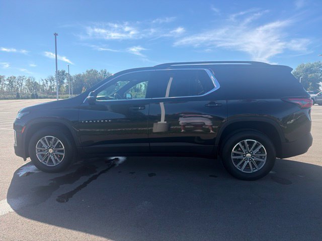 Used 2022 Chevrolet Traverse LT w/ LPO, Cargo Package AWD/4WD image 15