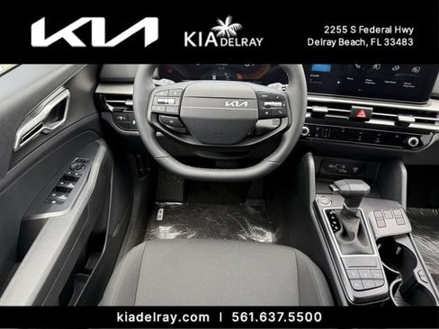 New 2026 Kia Sportage LX FWD image 11
