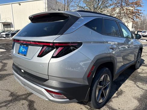 New 2026 Hyundai Tucson SEL image 9