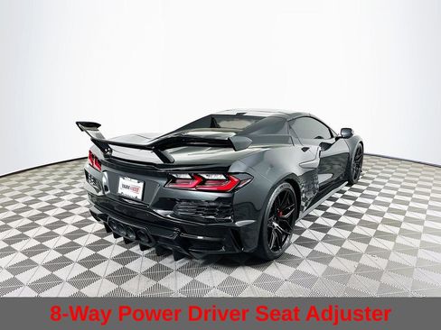 Used 2023 Chevrolet Corvette Z06 RWD image 11