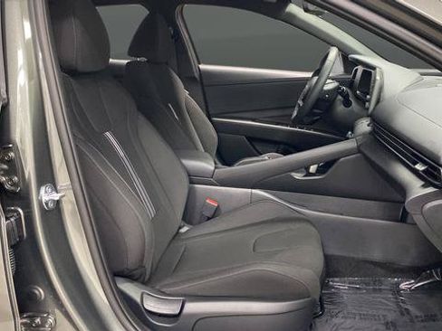 New 2026 Hyundai Elantra Sport FWD image 24