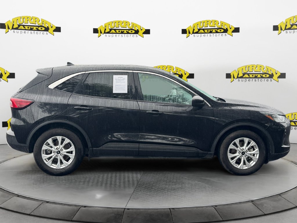 Used 2024 Ford Escape Active FWD image 7