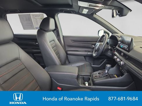 Used 2025 Honda CR-V Sport-L image 17