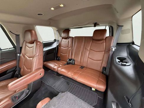 Used 2016 Cadillac Escalade Premium AWD/4WD image 22