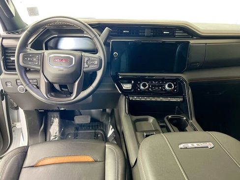 Used 2025 GMC Sierra 3500 AT4 w/ AT4 Premium Plus Package image 26