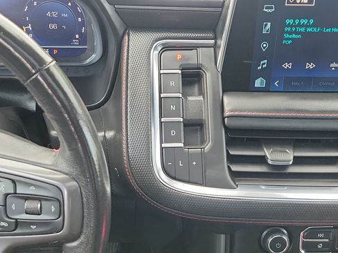Used 2022 Chevrolet Tahoe RST w/ Luxury Package AWD/4WD image 25