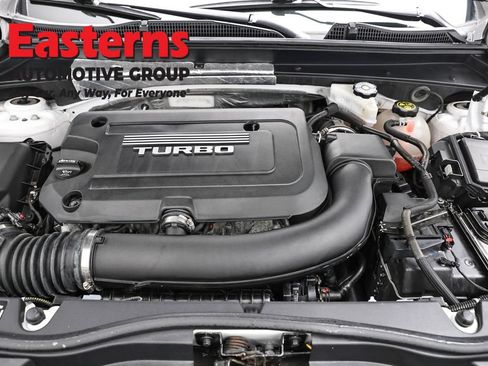 Used 2019 Cadillac XT4 Luxury AWD/4WD image 7