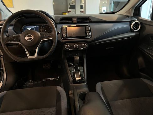 Used 2025 Nissan Versa SV FWD image 34