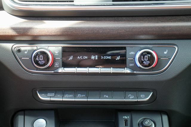 Used 2024 Audi Q5 2.0T Premium w/ Convenience Package AWD/4WD image 9