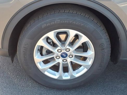 Used 2022 Ford Escape SE w/ Convenience Package image 31