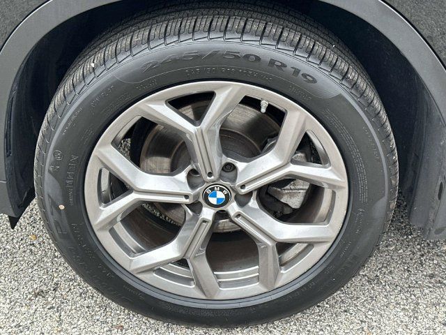 Certified 2023 BMW X3 xDrive30i w/ Premium Package w/ZPA AWD/4WD image 13