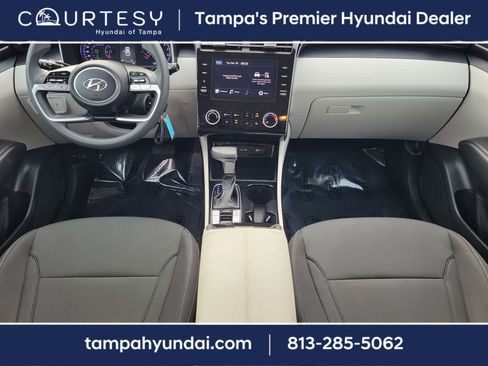Used 2022 Hyundai Tucson SE w/ Cargo Package image 12