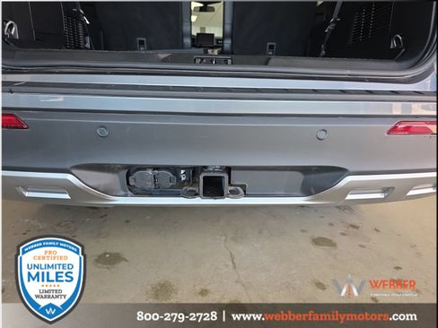 Used 2024 Ford Explorer XLT w/ Equipment Group 202A AWD/4WD image 6