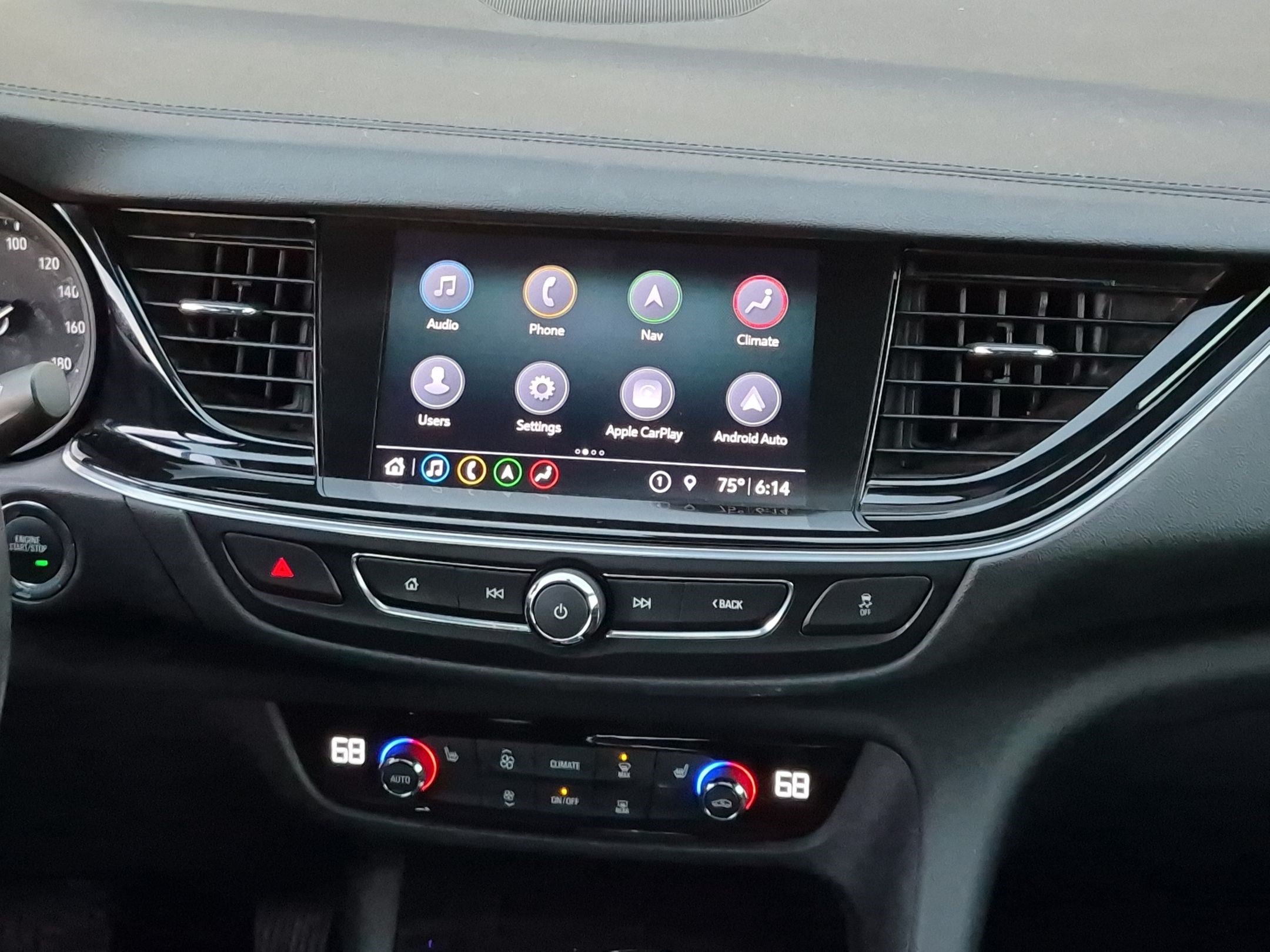 Used 2019 Buick Regal Essence w/ Driver Confidence Package I FWD image 18