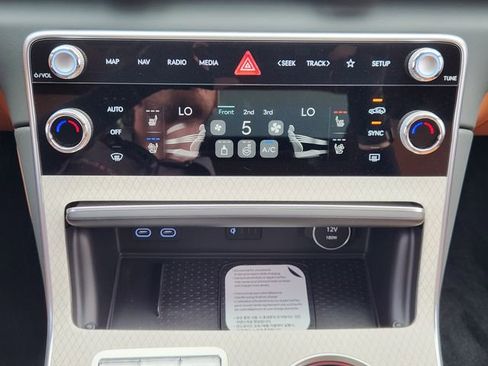 New 2026 Genesis GV80 3.5T Prestige image 15