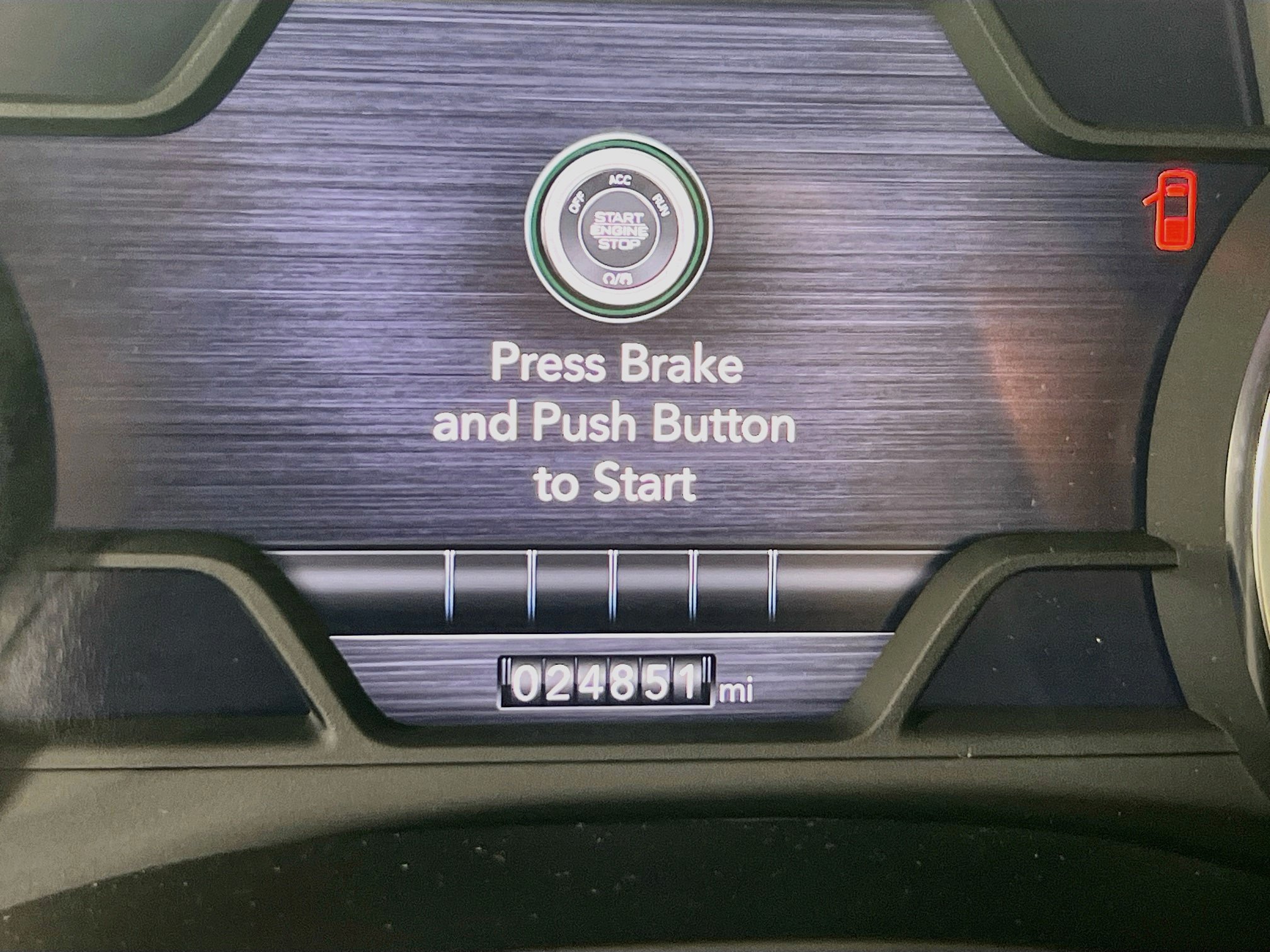Used 2023 RAM 1500 Big Horn AWD/4WD image 12